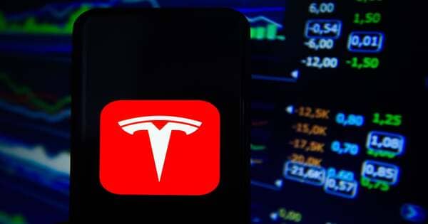 سهم تسلا Tesla Stock